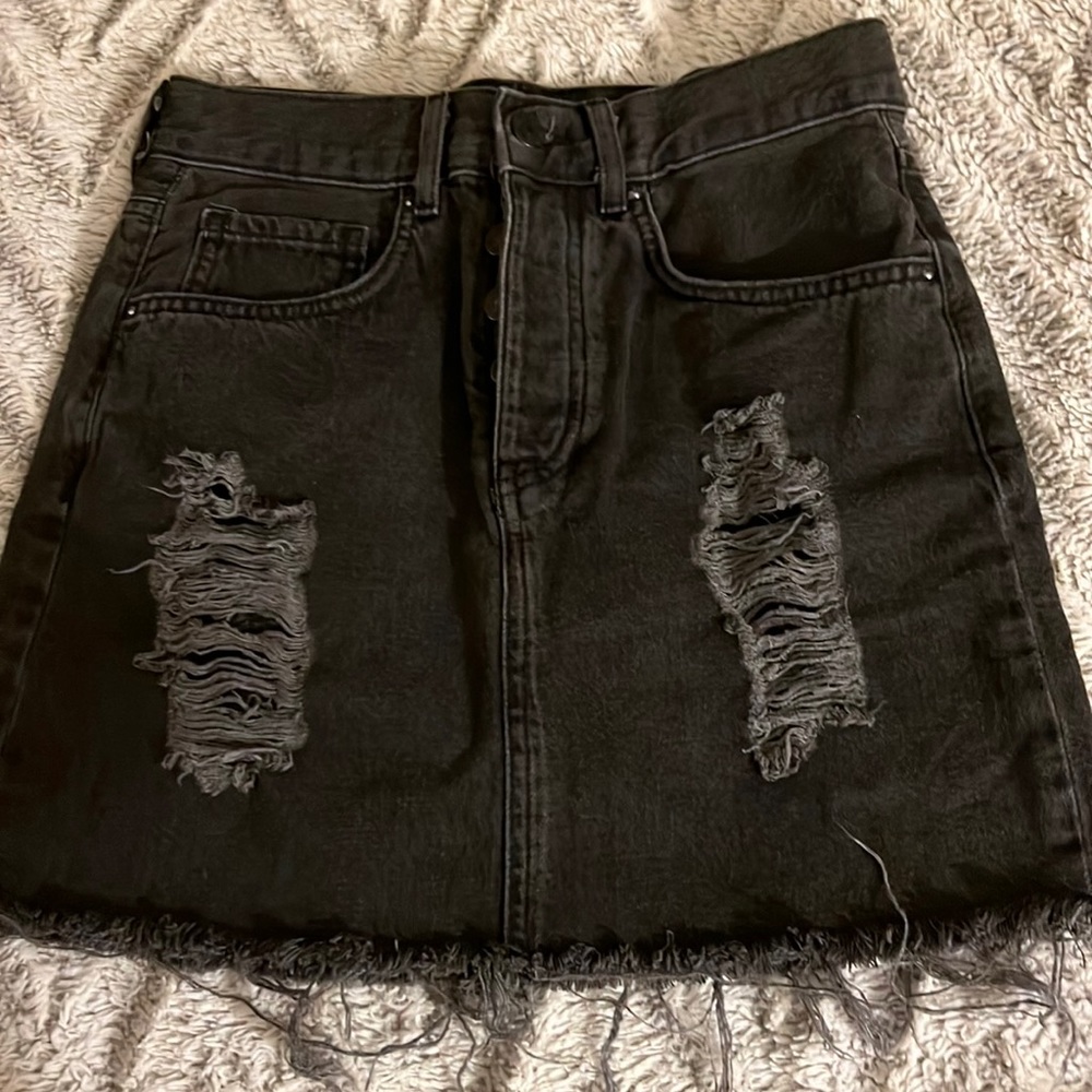 black distressed mini skirt